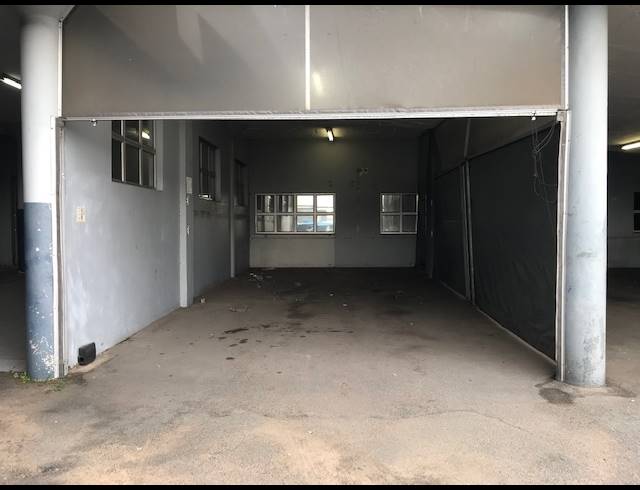 5,458M² WAREHOUSE TO LET IN DURBAN CENTRAL